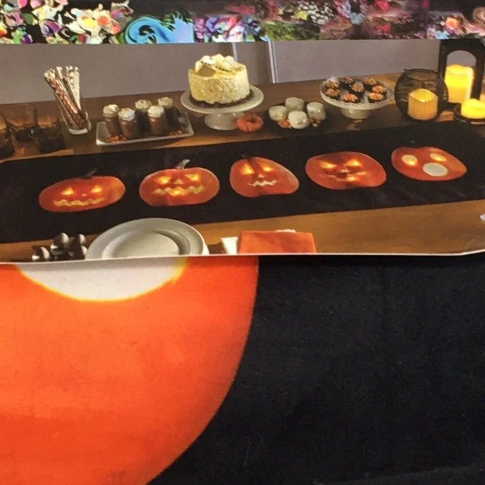 Cynthia Rowley Halloween LED Lighted Pumpkin Jack-o-Lantern Table Runner 48